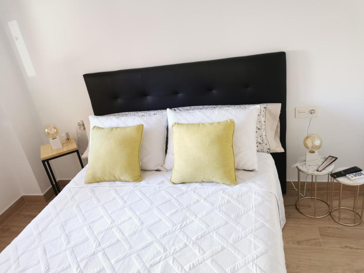 Apartamento Benidorm Bagian luar foto